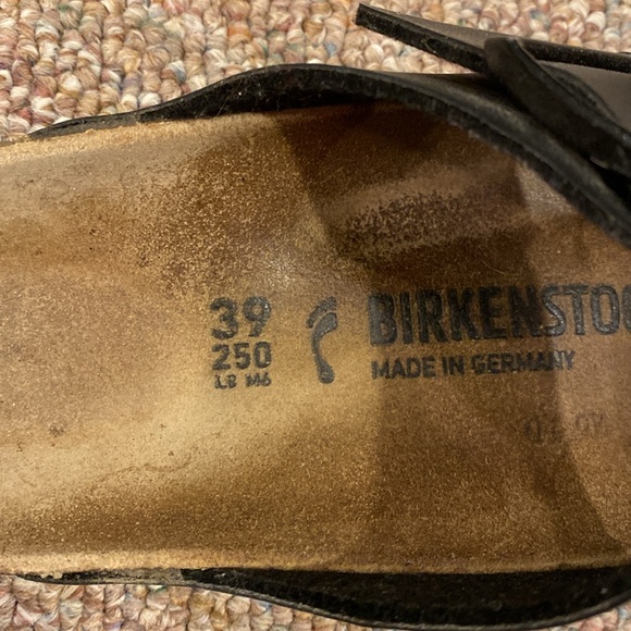 Birkenstocks, very lightly worn. Black size 39 - Picture 2 of 6
